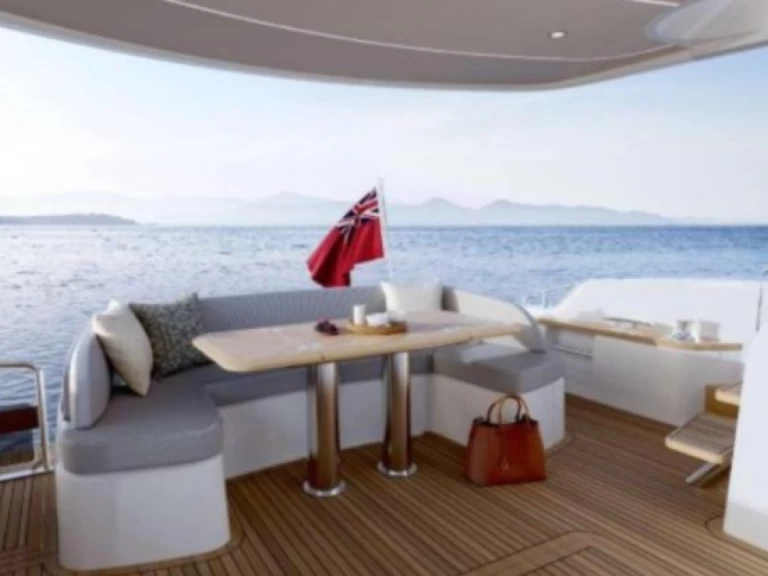 Pronájem Motorová loď v Juan-les-Pins -Princess 49 Fly