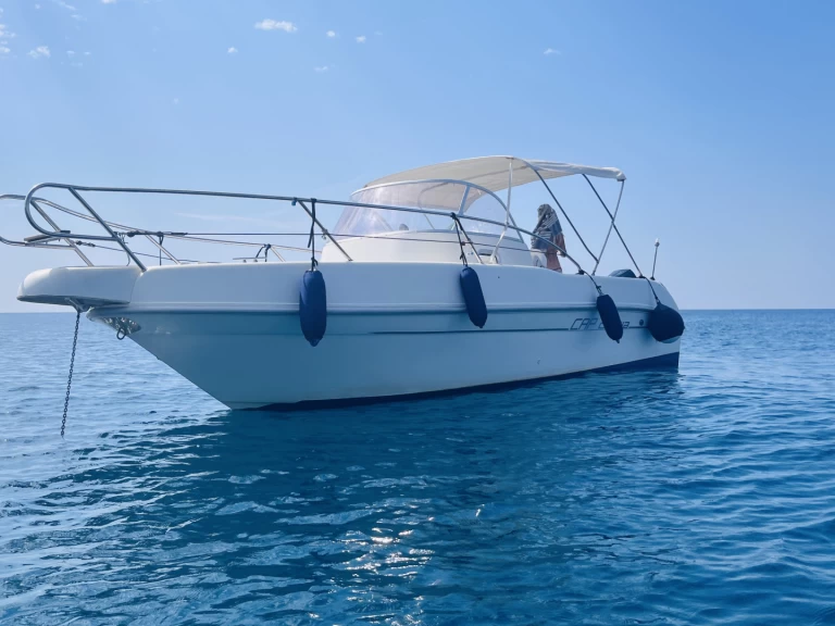 Pronajmout si Capelli Capelli 27 Wa v Genova