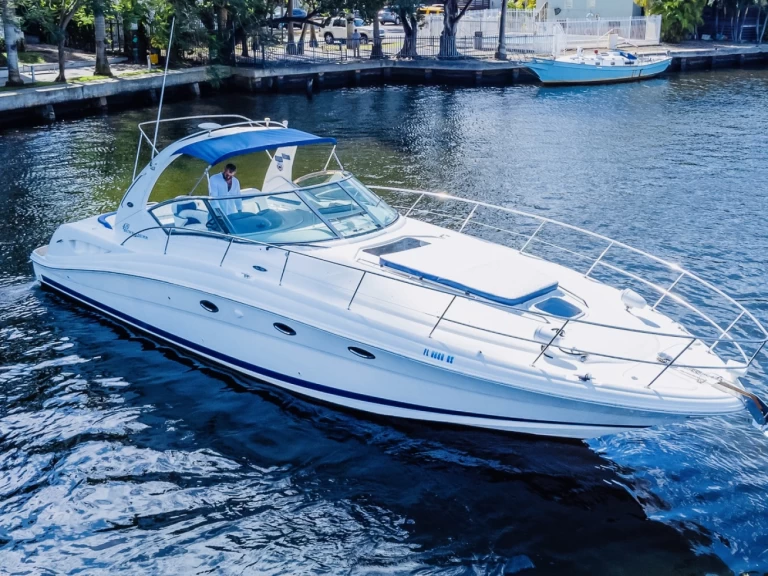 Jachta k pronájmu v Miami za nejlepší cenu