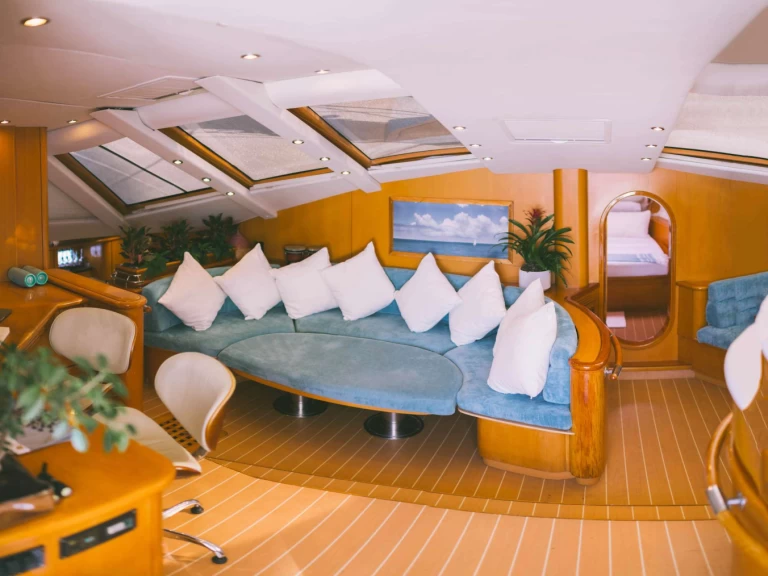 Pronájem jachty v West End -Privilege KELEA na Samboatu