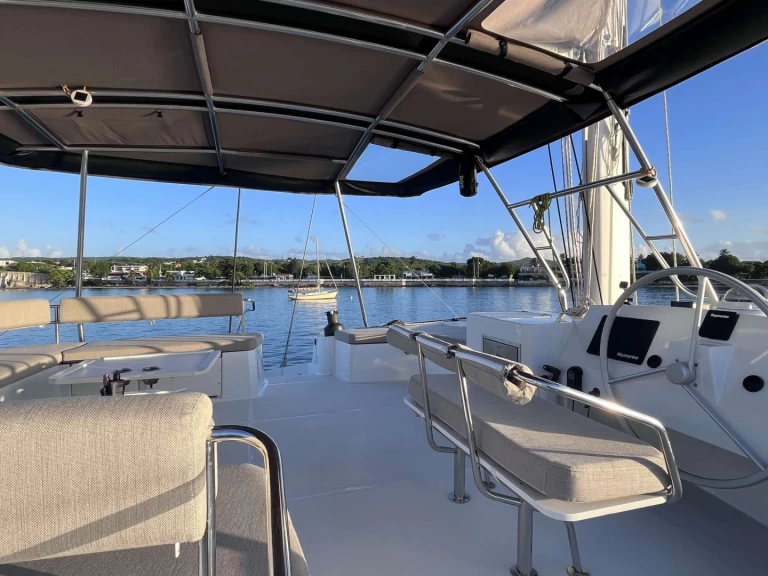 Pronájem Jachta v Tortola -Bali ITHAKA