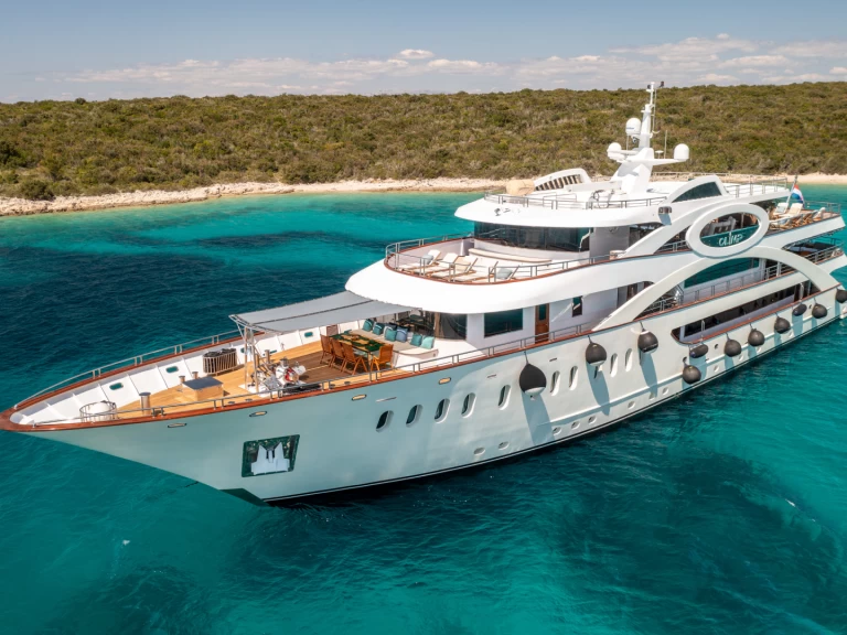 Plachetnice k pronájmu v Split za nejlepší cenu