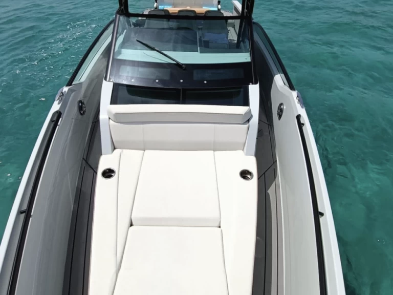 Pronajmout si Saxdor Saxdor 320 GTO v Mandelieu-la-Napoule