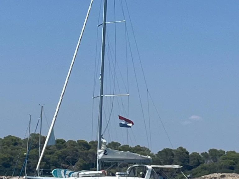 Plachetnice k pronájmu v Santa Cruz de Tenerife za nejlepší cenu