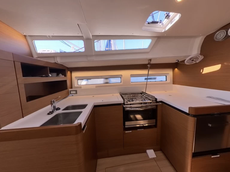 Pronajmout si Jeanneau Sun Odyssey 490 v Palma de Mallorca