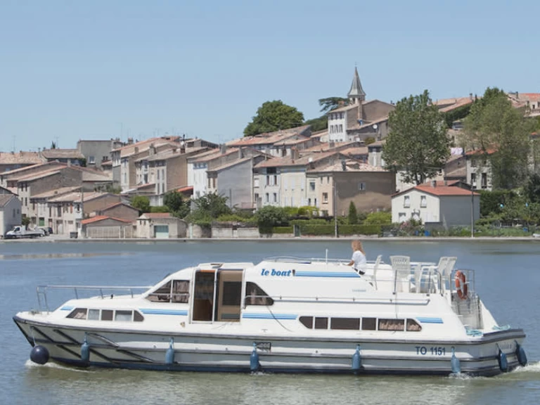 Pronajmout Motorová loď se skipperem či ne Le Boat v Trèbes