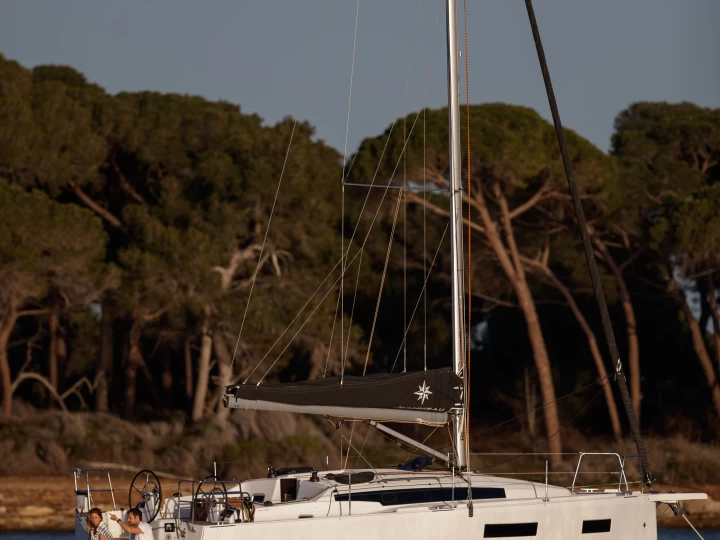 Pronájem Plachetnice v Cádiz -Jeanneau Sun Odyssey 350