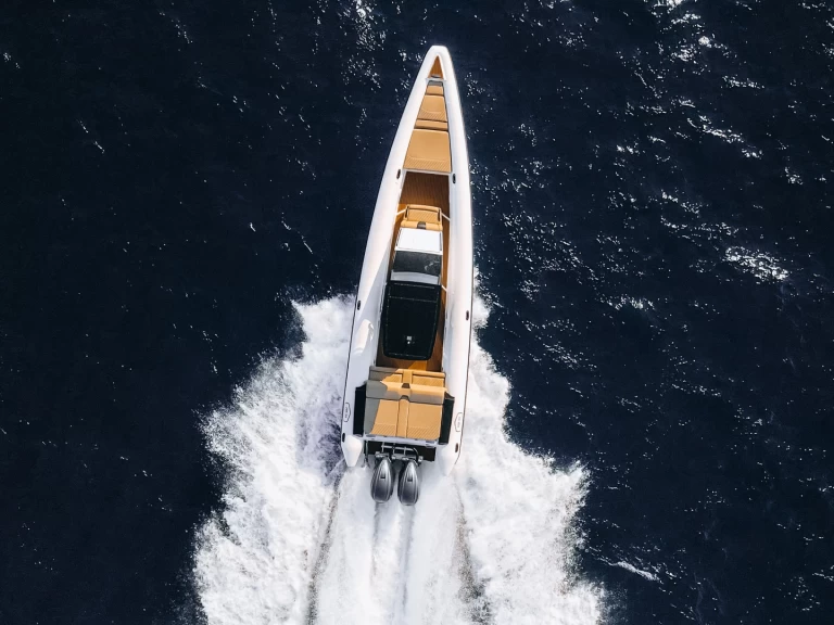 Pronajmout Motorová loď se skipperem či ne ZEN MARINE v Pounta