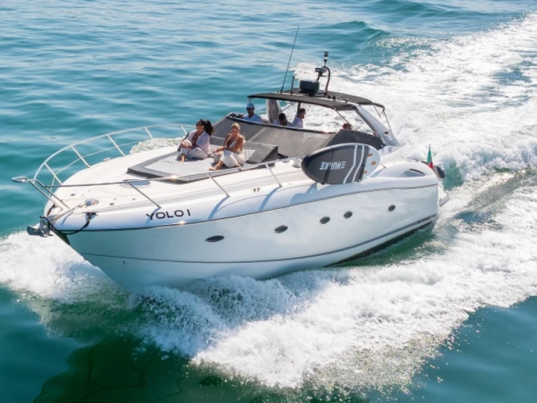 Pronájem Jachta v Vilamoura -Sunseeker Portofino 46