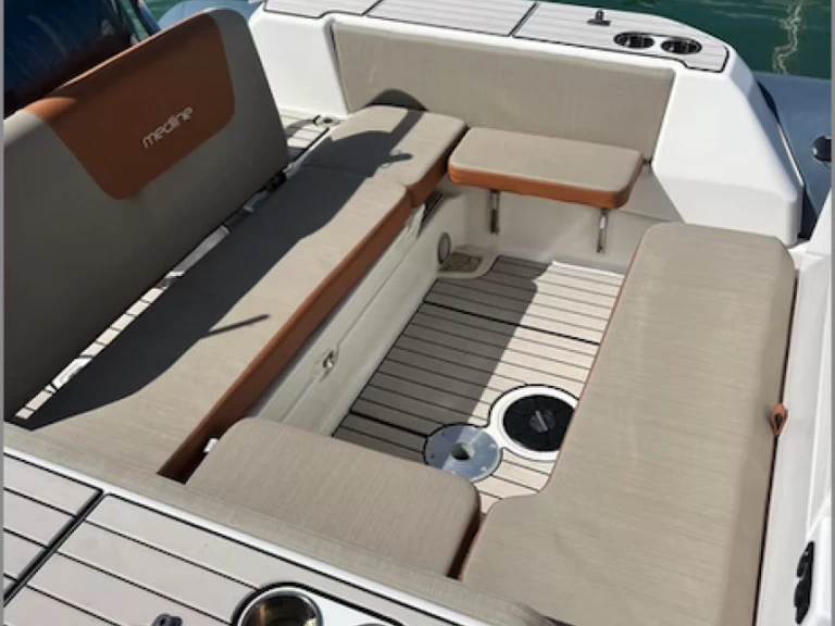 Zodiac Medline 7.5 jednotlivci a charterové společnosti v Marseille