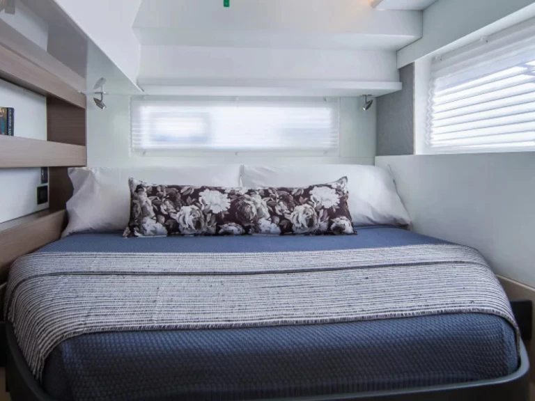 Pronajmout Katamarán se skipperem či ne Leopard v Raiatea