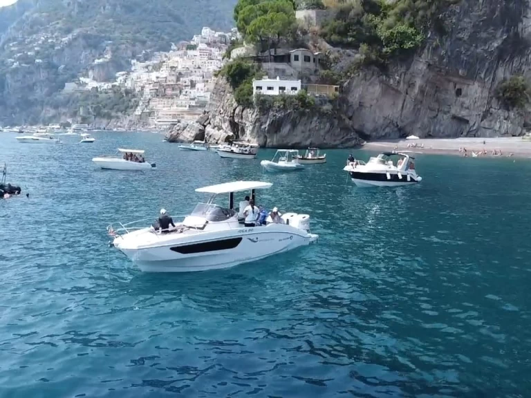 Idea Marine Idea 70.2 jednotlivci a charterové společnosti v Amalfi 