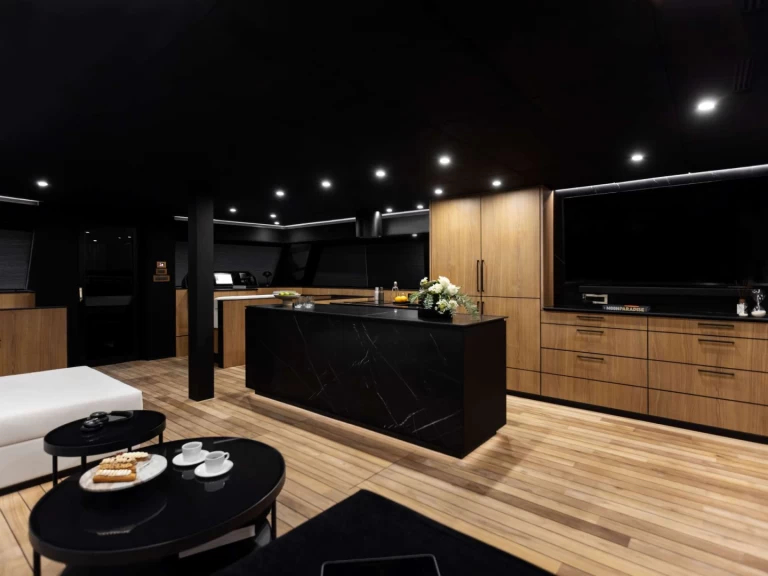 Pronájem lodi Americké Panenské ostrovy lákavé ceny Moon Shadow