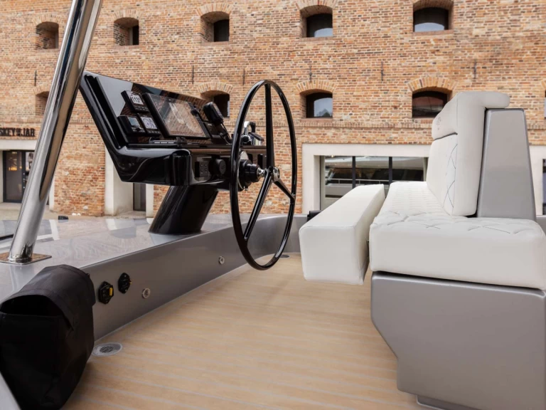 Pronájem lodi Moon Yacht Moon Shadow v Americké Panenské ostrovy na Samboatu