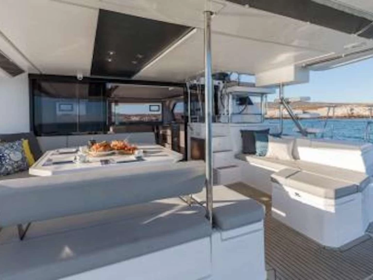 Pronájem lodi Leopard Hazel Della v Britské Panenské ostrovy na Samboatu