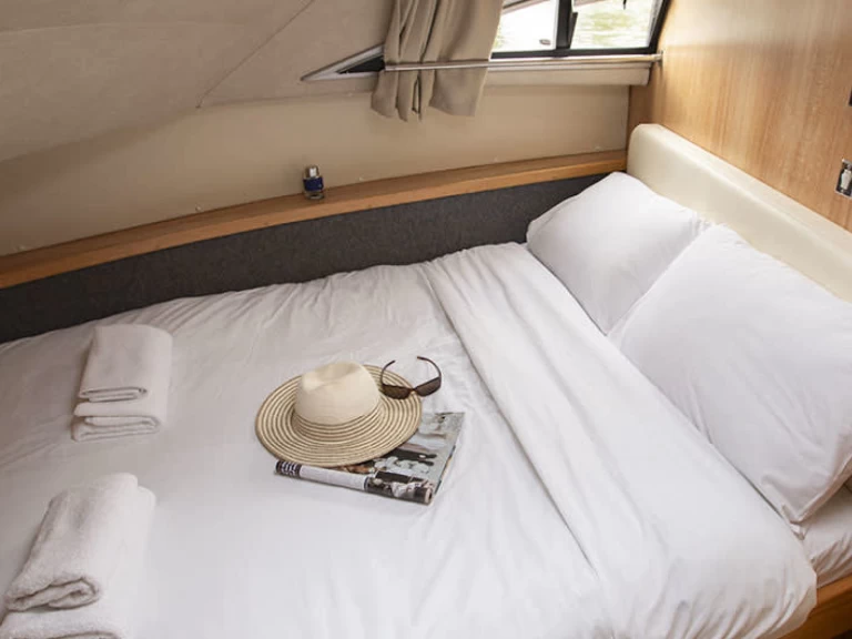 Pronájem lodi Le Boat Classique Star v Decize na Samboatu