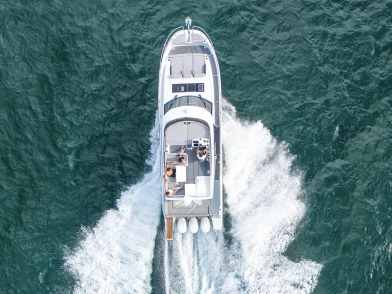 Pronájem Motorová loď v Mandelieu-la-Napoule -Orion 06