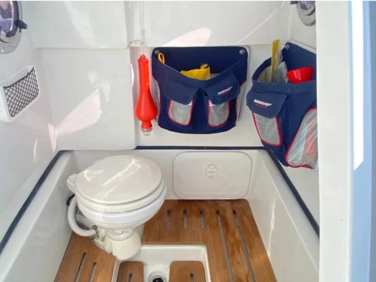 Pronájem lodi Nuova Jolly Prince 28 WA v Albufeira  na Samboatu