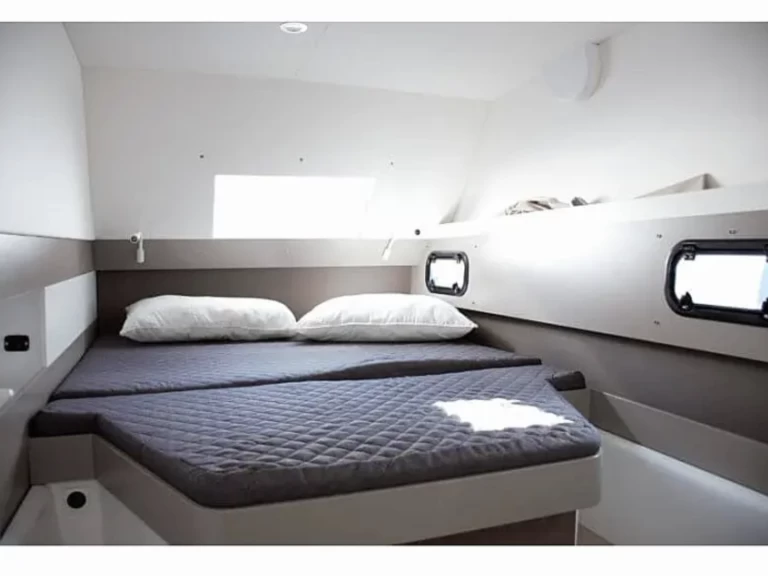 Pronájem Katamarán Bali s licencí