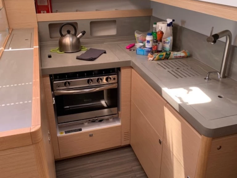 Plachetnice k pronájmu v Lavrio za nejlepší cenu