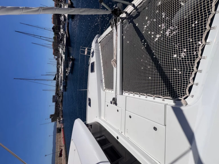 Pronájem lodi Ajaccio lákavé ceny Lagoon 42