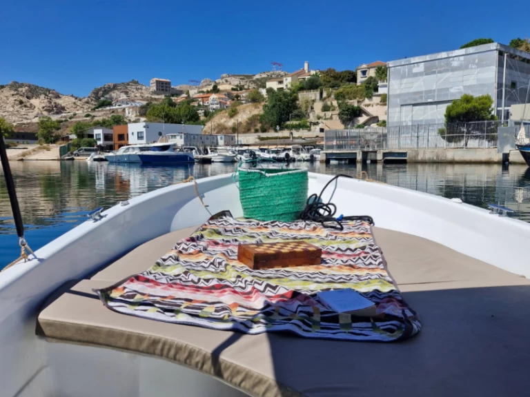 Pronajmout si Rio Yachts 450 v Marseille