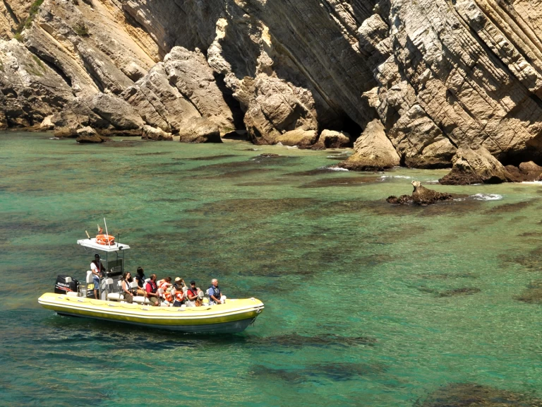 Pronájem lodi Sesimbra lákavé ceny TX 860