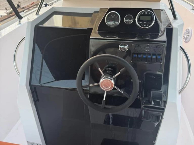 Pronájem Motorová loď v Alicante -Boats maks Catt X6