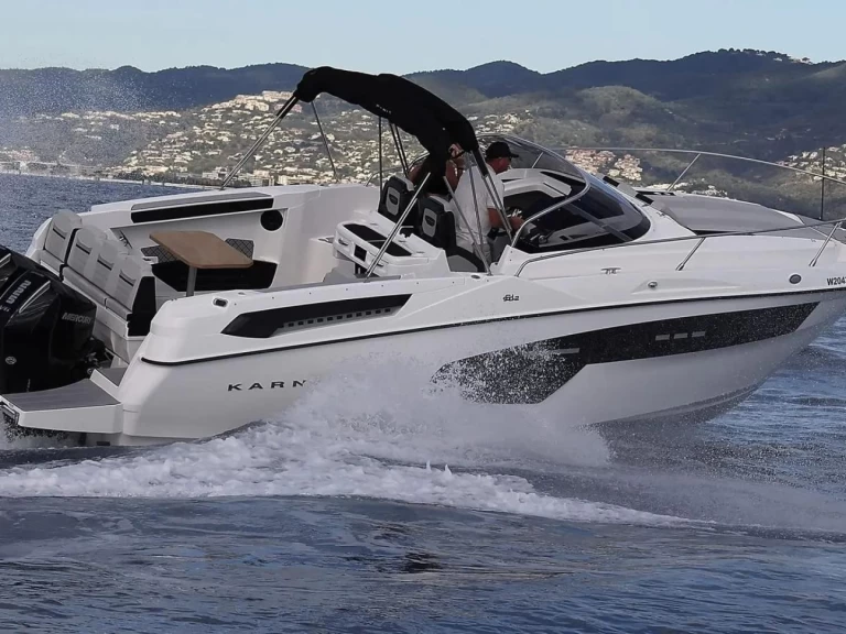 Pronájem lodi Karnic 902  v Monopoli na Samboatu