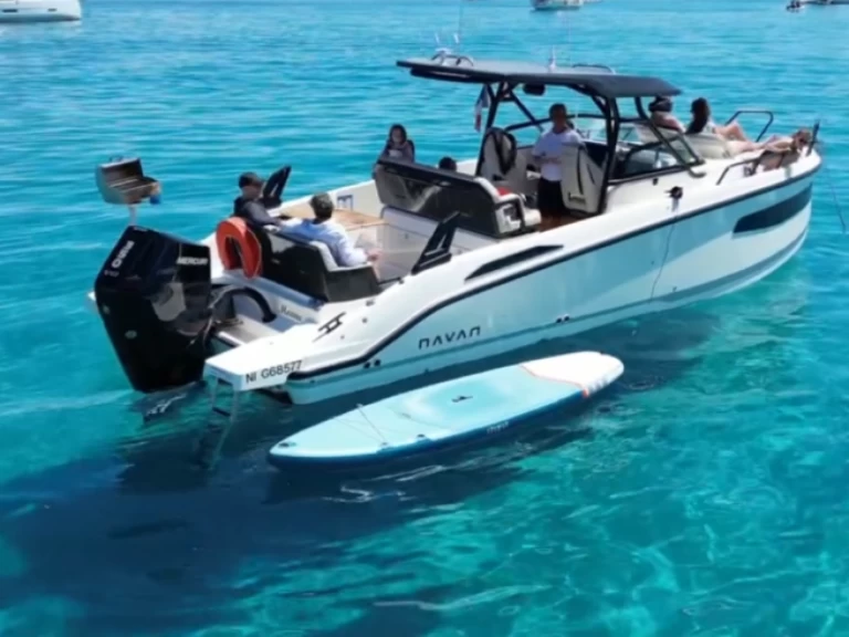 Motorová loď k pronájmu v Cannes za nejlepší cenu