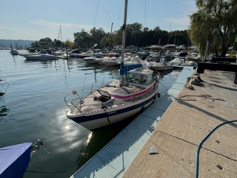 Plachetnice k pronájmu v Lisanza za nejlepší cenu