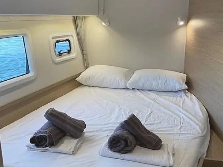 Pronájem jachty v Alimos -Lagoon Lagoon 42 na Samboatu