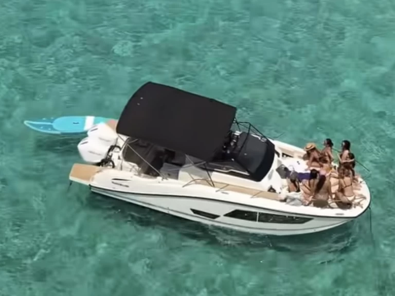 Pronajmout si Quicksilver Activ 875 Sundeck v Ibiza Town