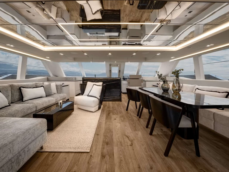 Pronajmout si Sunreef AMILEO v Trogir