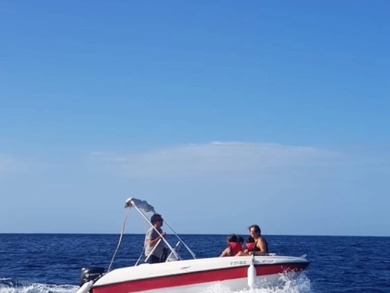 Pronájem lodi Compass 135 v Cala'n Porter na Samboatu