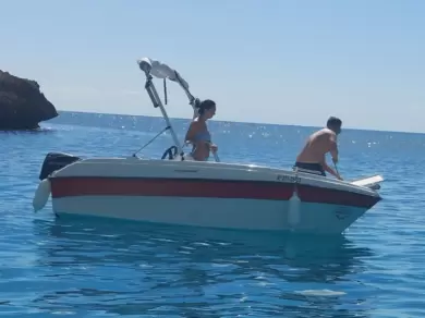 Motorová loď k pronájmu v Son Bou za nejlepší cenu