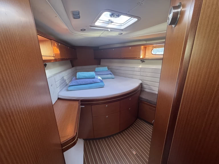 Pronájem lodi Delphia Delphia 47 v Rogoznica na Samboatu