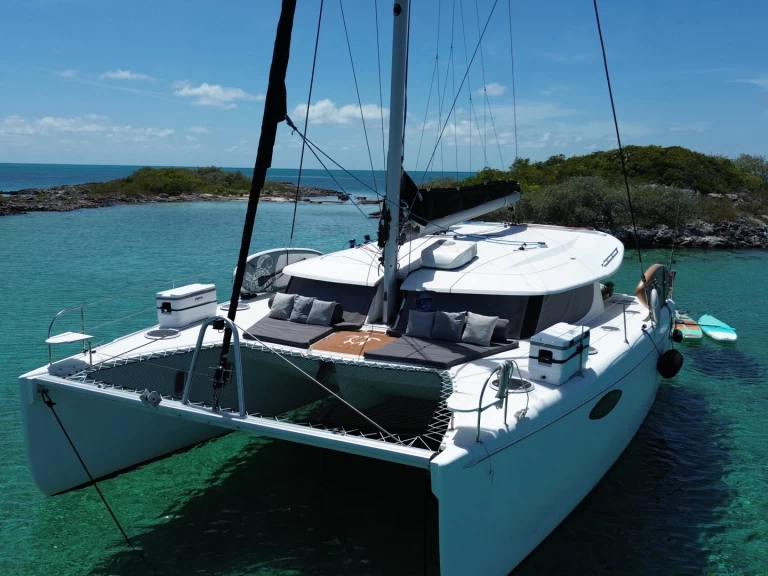 Pronajmout Katamarán se skipperem či ne Fountaine Pajot v Nassau