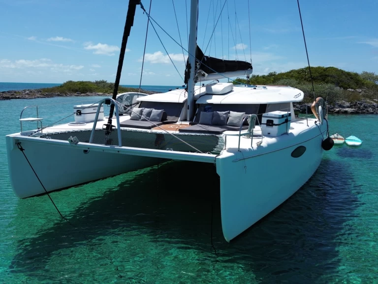 Pronájem jachty v Nassau -Fountaine Pajot Orana 44 na Samboatu