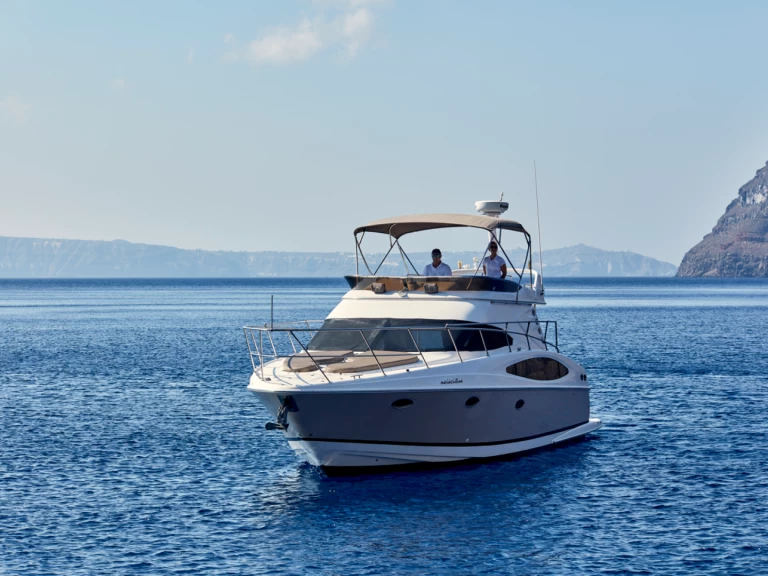 Pronájem Motorová loď v Lavrio -Régal Commodore 4260