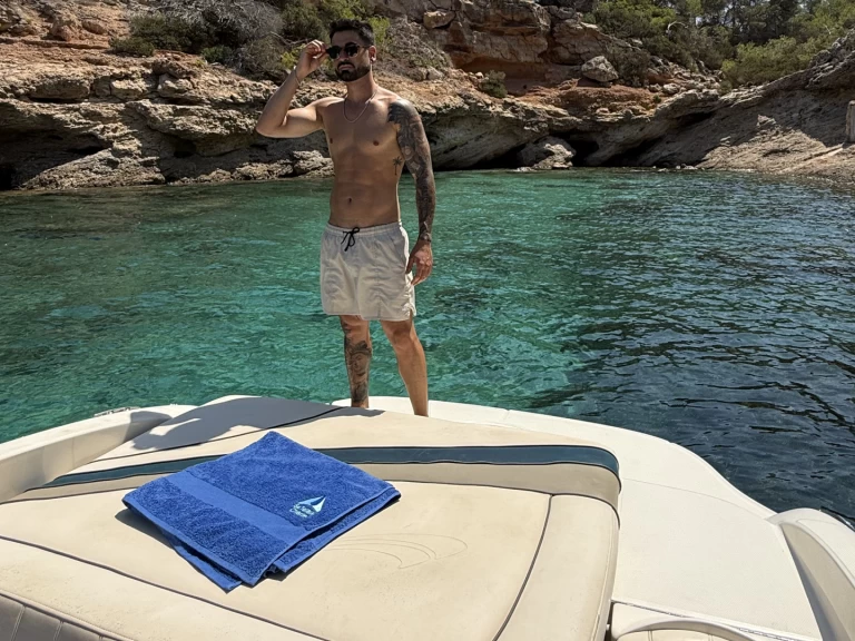 Pronajmout si Sea Ray Sea Ray 220 Select v Sant Antoni de Portmany