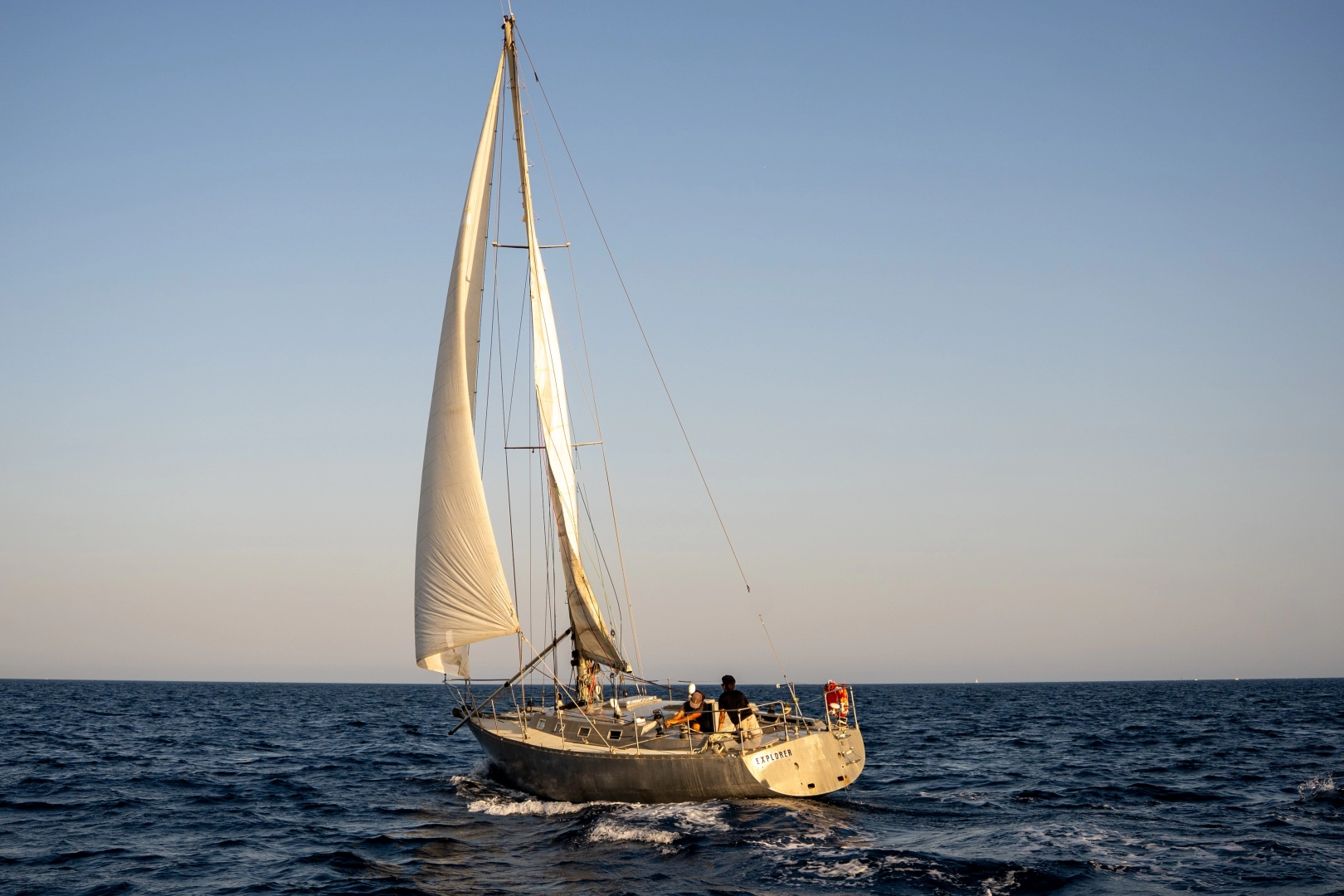 Pronájem lodi Aluminium AG4MC Consolation 37 v Badia de Roses na Samboatu