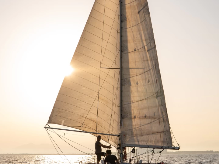 Pronájem jachty v Badia de Roses -Aluminium AG4MC Consolation 37 na Samboatu