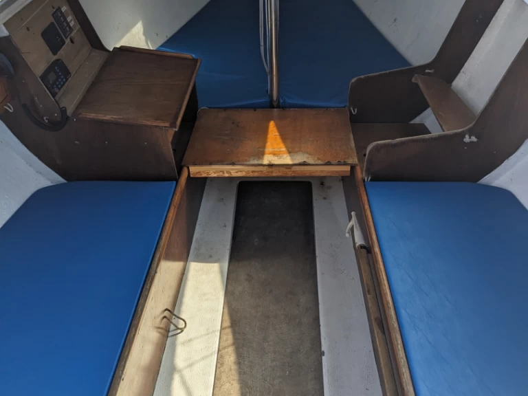 Archambault Surprise jednotlivci a charterové společnosti v La Rochelle