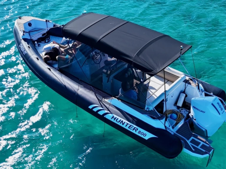 Pronajmout Polotuhá loď se skipperem či ne Zenit v Split