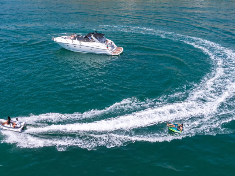 Pronájem lodi Vilamoura lákavé ceny Portofino 46