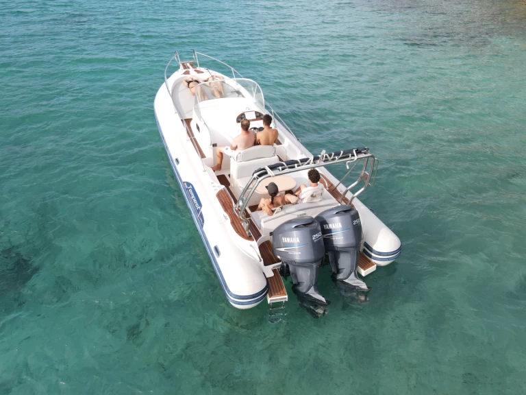 Pronájem jachty v Porto-Vecchio -Capelli Tempest 900 WA na Samboatu