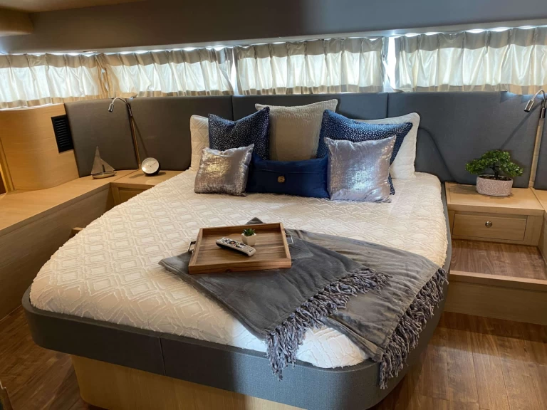 Pronajmout si Aquila Mary's Grace v Preveza