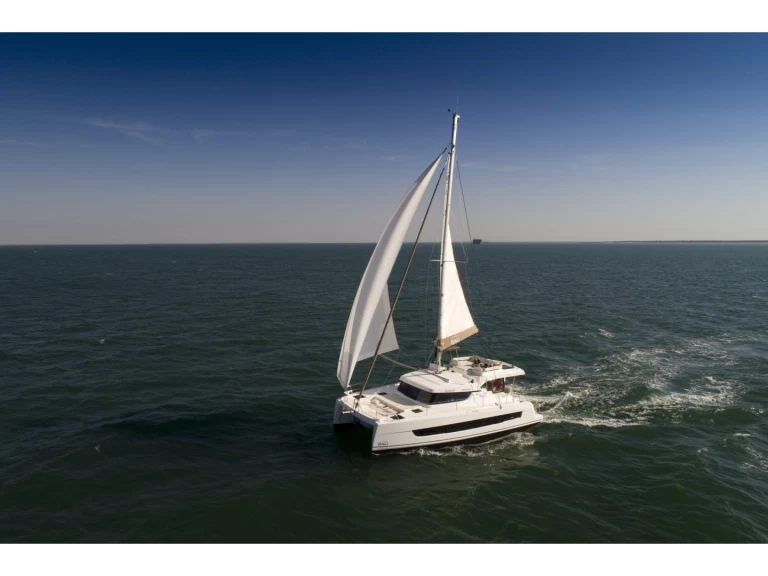 Bali Bali Catspace Voile jednotlivci a charterové společnosti v Preveza