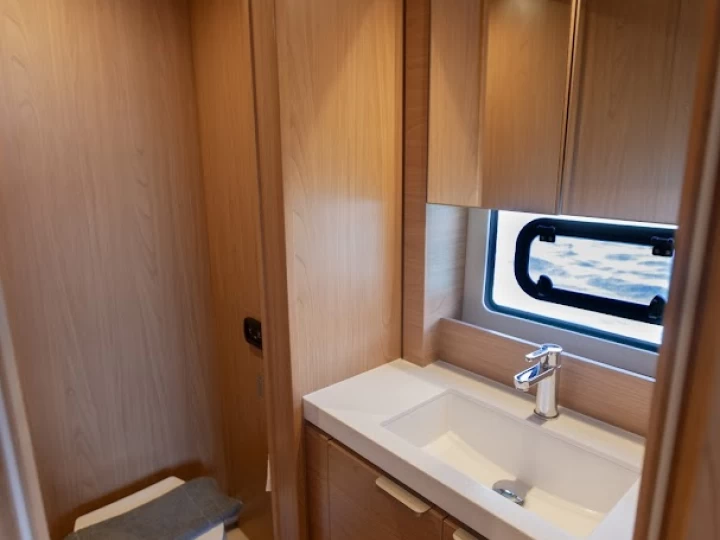 Pronajmout Katamarán se skipperem či ne Bali v Toúrlos